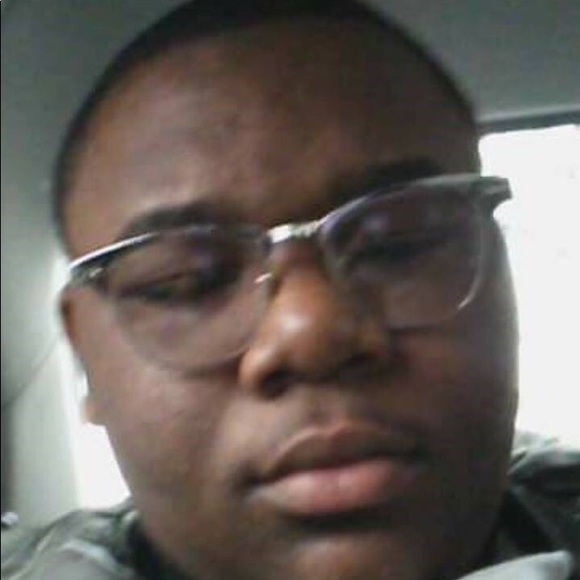 Meet your Posher, Jorel - Picture 1 of 1